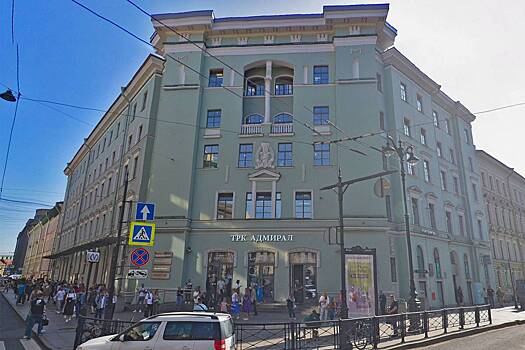 В Петербурге продали ТЦ с вестибюлем метро