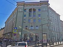 В Петербурге продали ТЦ с вестибюлем метро