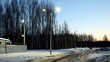 Жители Ярославля пожаловались на тьму около жилья и свет у долгостроя