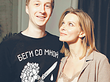 Александра Флоринская вывела в свет взрослого сына