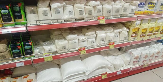 Власти объяснили ограничение продажи дешевого сахара в ростовском магазине
