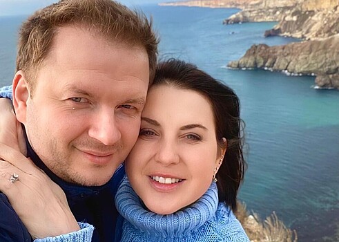 «Я бы все равно поставила штамп»: Ирина Слуцкая призналась мужу в любви в годовщину свадьбы