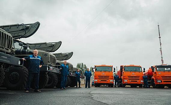 Коммунальщики Курской области получили 14 спецмашин