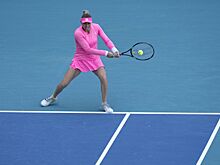 Звонарёва не смогла выйти во второй круг US Open, уступив Викмайер