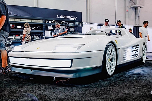 Ferrari Testarossa с начинкой от Tesla — самый спорный проект на SEMA