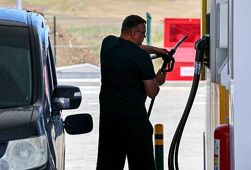 Биржевые цены на бензин устремились вверх