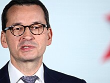 Политолог увидел сексуальные подтексты в заявлении премьера Польши о России