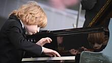 Людвиг и Вольфганг идут с пианистом: 12-летний музыкант победил на международном конкурсе в Америке
