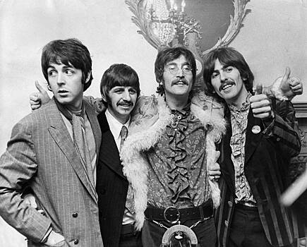 О каждом из участников группы The Beatles снимут фильм