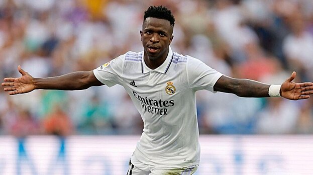 Vinicius Junior says Real Madrid stars are desperate to pip Barcelona to LaLiga 