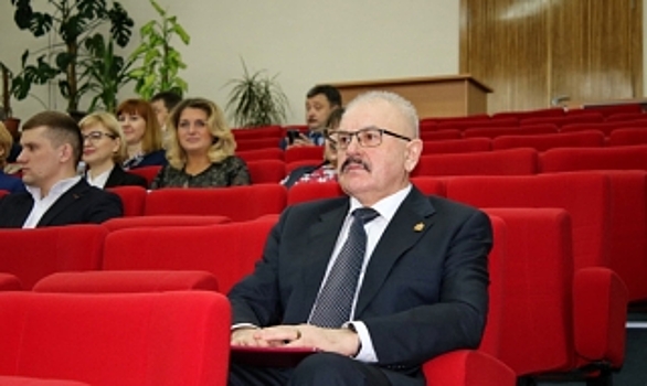 Анатолий Сак сохранил кресло уполномоченного по правам человека