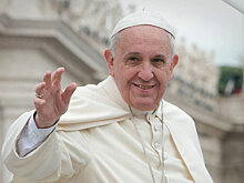 Врач «Атлетико» будет лечить папу римского. У 85-летнего Франциска артрит колена