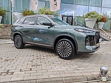 Появились первые живые фотографии кроссовера Tenet T8