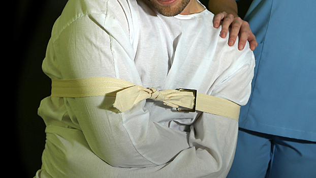 Трое пациентов психиатрической клиники сбежали в Казани