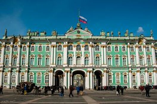 От крестьянских сынов - до академиков. Кем были директора Эрмитажа?