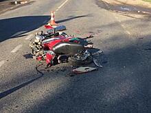 В Кавказском районе водитель иномарки сбил мопедиста без шлема