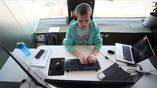 Эксперт рассказал о реальных зарплатах айтишников