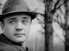 Лукашенко поздравил народного артиста Леонида Куравлева с юбилеем