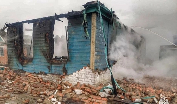 В Волгоградской области при пожаре погибла женщина