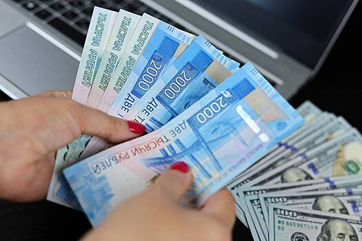 Названо главное препятствие для укрепления рубля