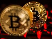 Биткоин рухнул из-за конфискованной криптовалюты