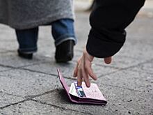 За сутки в Петербурге обокрали четырех туристов