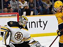 Сваймен – 4-й вратарь в истории «Бостона», сделавший шатаут с 42+ отраженными бросками