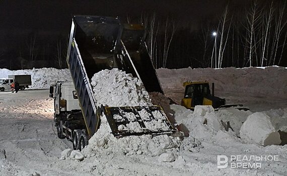 "Как 300 олимпийских бассейнов": из Кировского и Московского районов Казани вывезли более 67 тысяч тонн снега