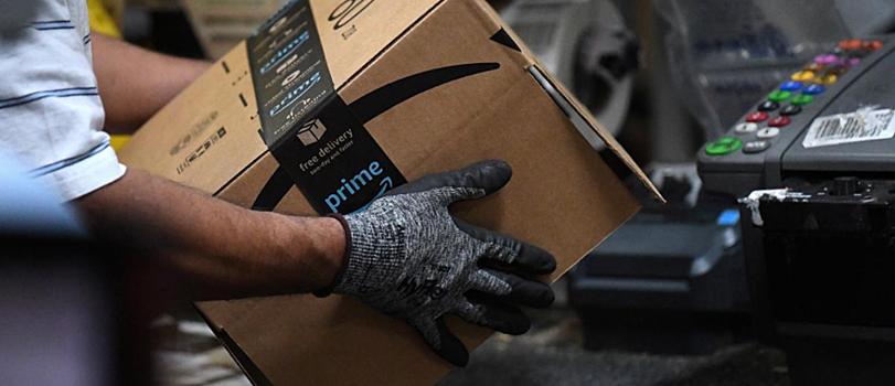Amazon возьмет на работу еще 75 тыс. человек