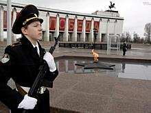 На Поклонной горе встал почетный караул из кадетов