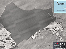 Роскосмос показал фото из космоса дрейфующего в океане айсберга