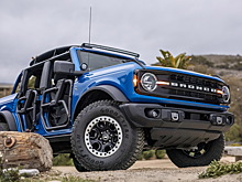 Ford рассказал, сколько покупателей Bronco выбирают «механику»
