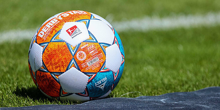 Дубль Дрекслера помог «Шальке» выйти в 1/16 Кубка Германии