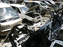 Американец собрал на участке 40 утильных машин после того, как власти вывезли прошлые 750