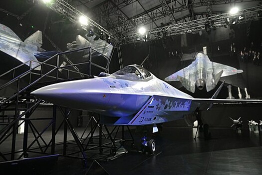 Чемезов назвал главное отличие российского истребителя Checkmate от американского F-35