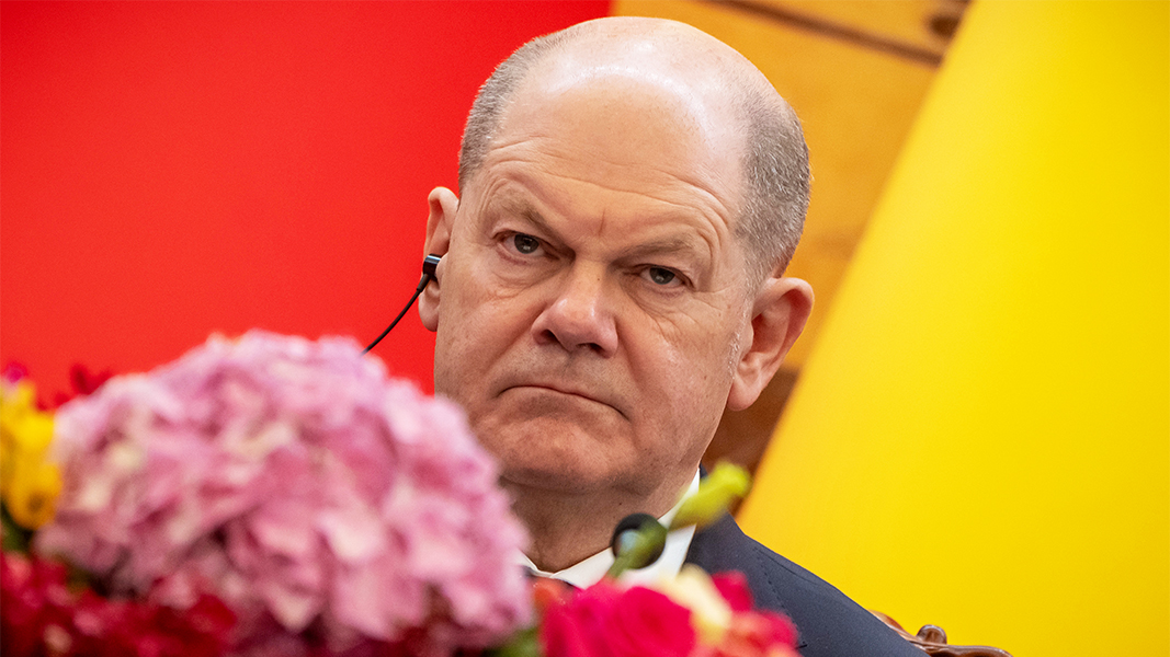 Шольц выступил против предоставления ВСУ права бить вглубь РФ