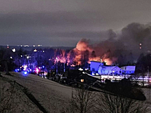 Грузовой самолет упал на жилой дом в Вильнюсе