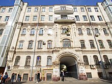 Капремонт с историей: как в Москве ремонтируют жилые дома-памятники