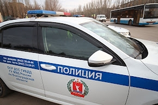 Под Волгоградом водитель сбил пешехода и скрылся с места ДТП