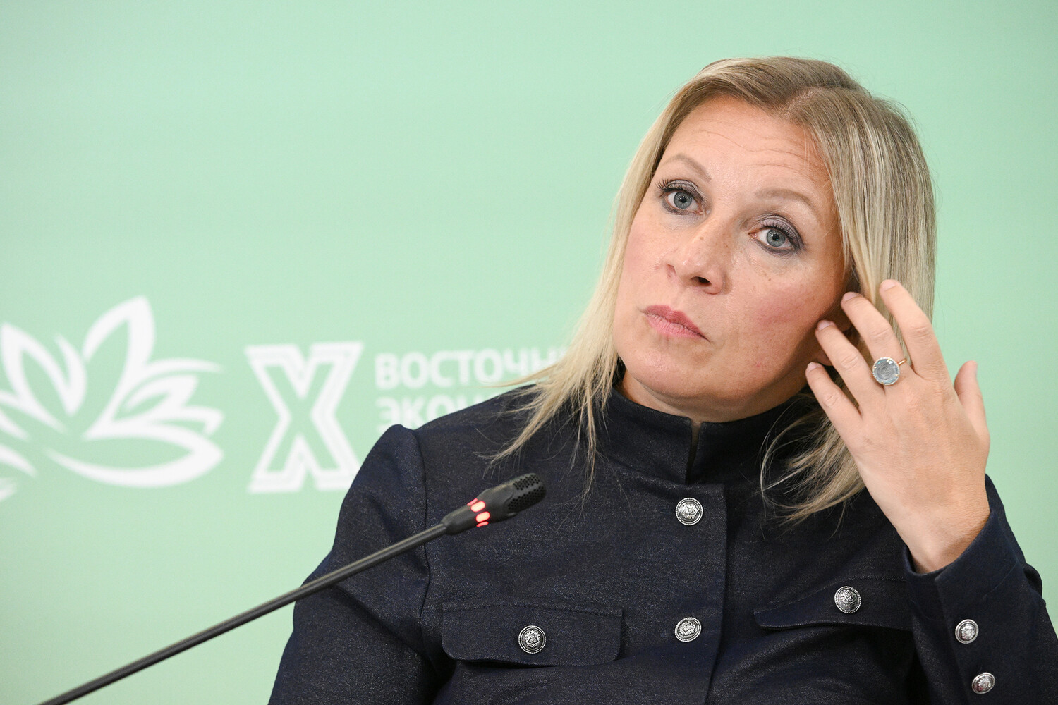 Захарова: Зеленский зависим от каких-то препаратов, это ни для кого не секрет