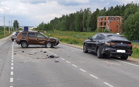 В Рязанском районе пенсионер на «Рено» устроил тройное ДТП