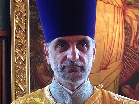 В аварии на Живописном мосту погиб известный священник