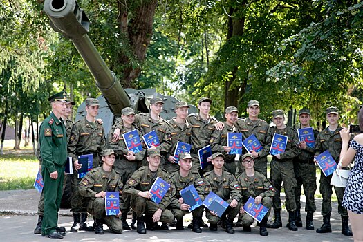 Из Военно-учебного центра ИжГТУ выпустились первые курсанты