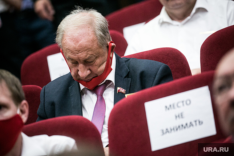 В Госдуме заявили, что Рашкину грозит лишение мандата депутата