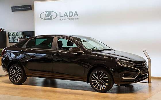Почему Lada Aura продается лишь по 100 машин в месяц?