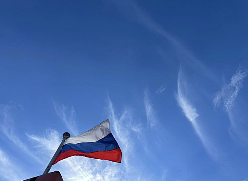 Более 80 % родителей поддержали исполнение гимна в школах