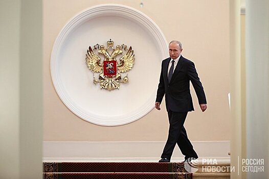 Bloomberg (США): Путинская политика сильного лидера постепенно приедается