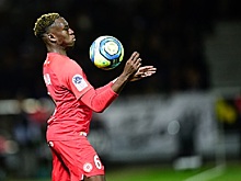 Футболист попал в реанимацию из-за коронавируса