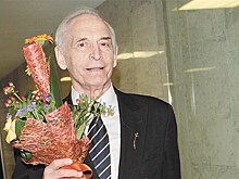 Василий Лановой: от Павки Корчагина до Генри II