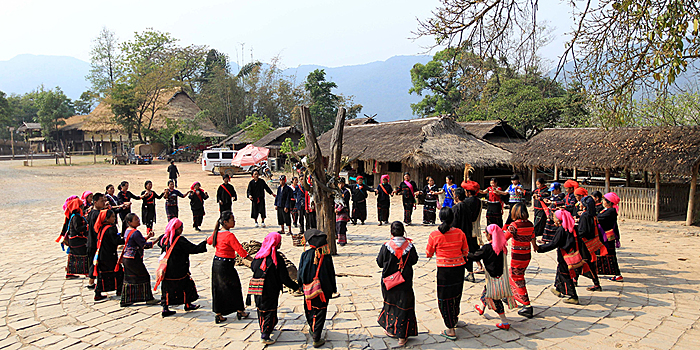 Открывая обычаи народности ва: сельский туризм в провинции Юньнань